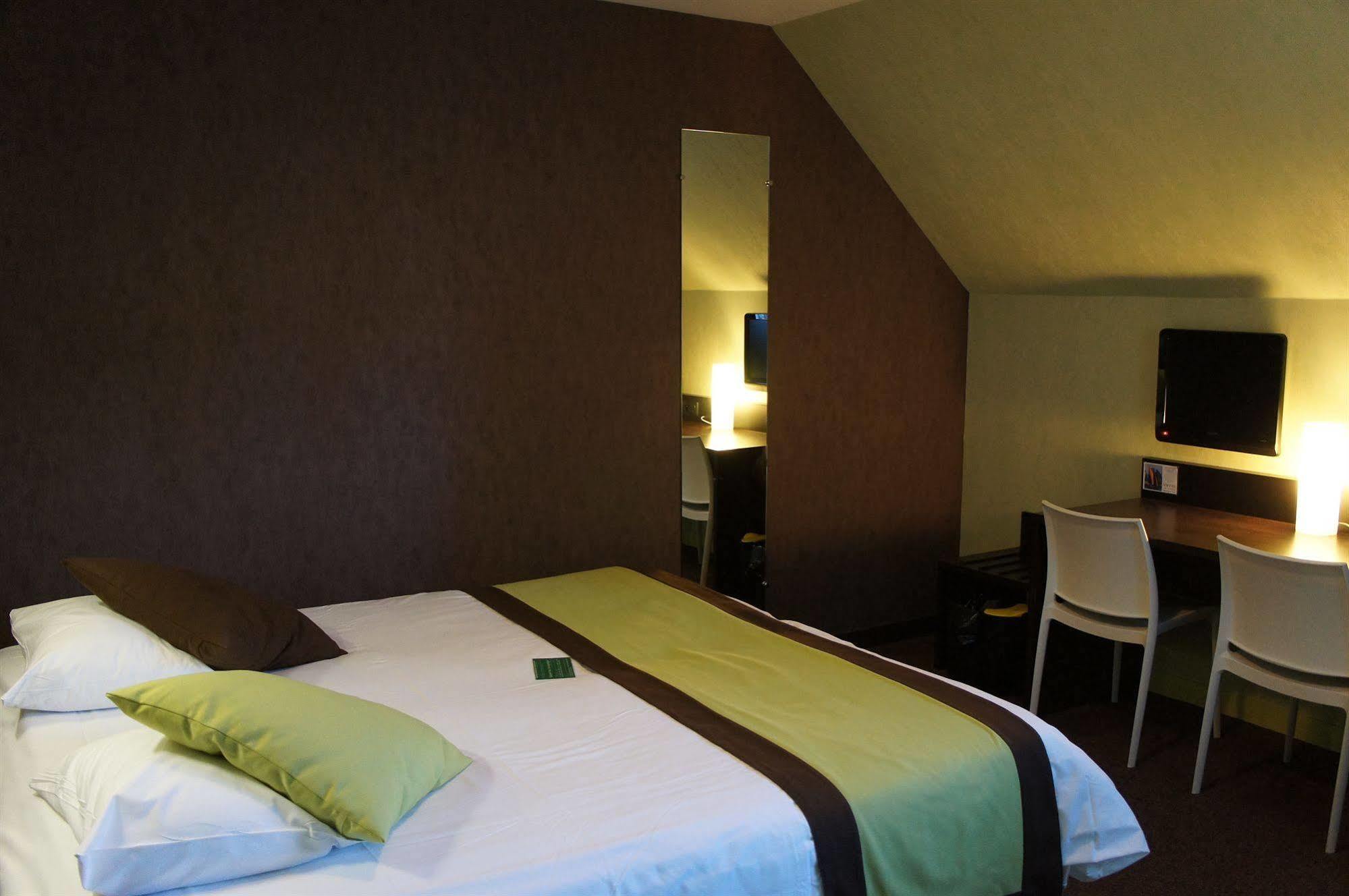 Logis Golfe Hotel Vannes Eksteriør billede